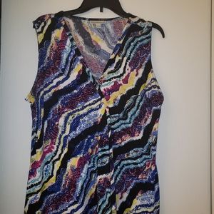 Sleeveless multi color dressy top